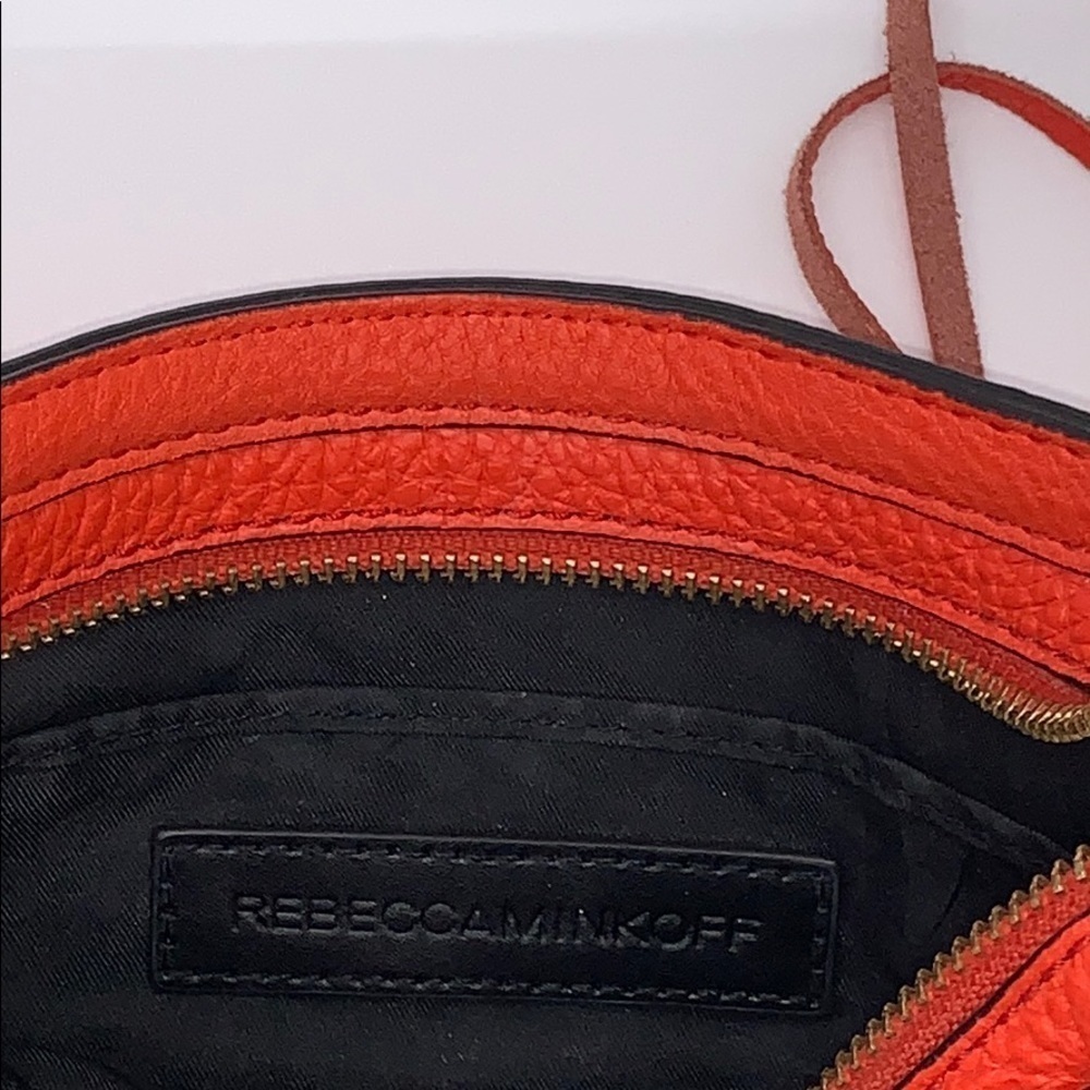 Rebecca Minkoff bright red leather crossbody bag - Picture 4 of 4